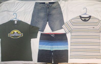 4pc Men's Casual Clothing Bundle (Size L / 32-34) Like New