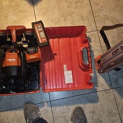Hilti PR 2-HS  Rotating Laser Level w/ PRA 20, 3 batteries, charger, manual, case.