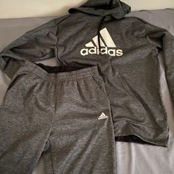 Adidas Sweatsuit