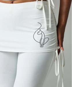 Baby Phat Ruched Side Skirted White Capri Legging