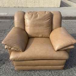 Brown Leather Recliner 