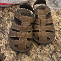 Toddler UGG sandles