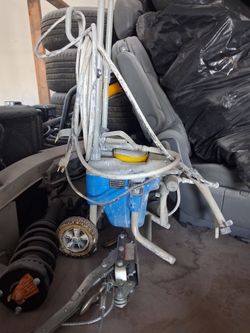 Paint machine with new gun!. $175 professional equipment
