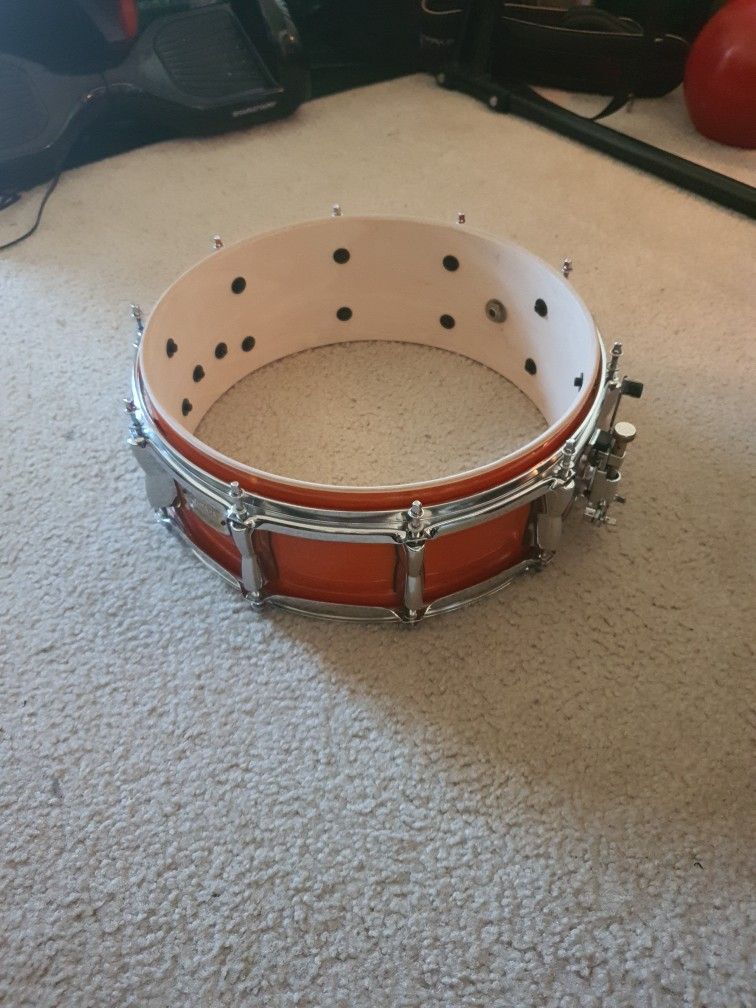 14 × 5.5 Yamaha Stage Custom Snare Drum