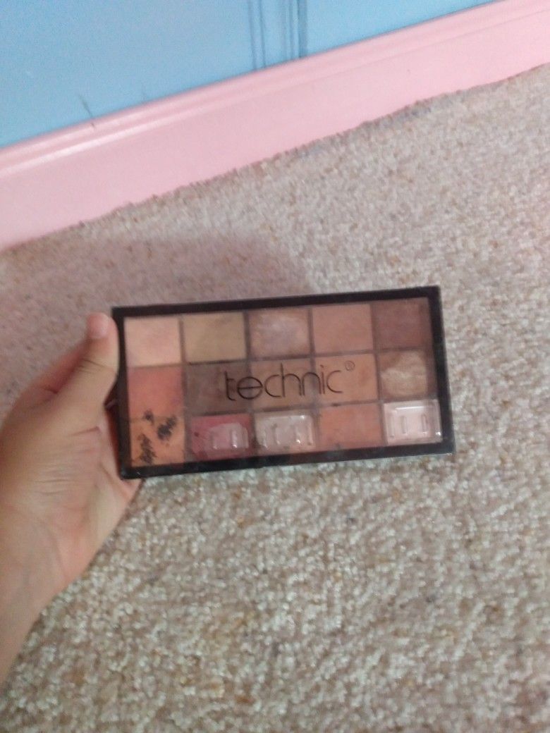Eye Shadow