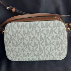 Michael Kors Tote