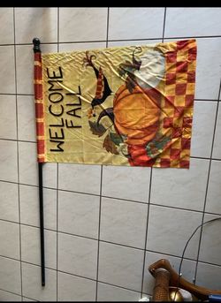 Welcome Fall Decorative Flag with Pole
