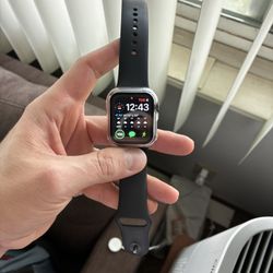 Apple Watch SE 40mm 2020