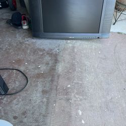 26” Olevia TV