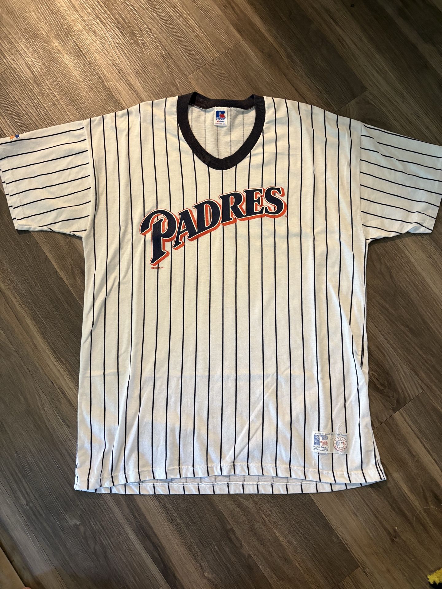 Vintage San Diego Padres jersey tshirt sz - Xl