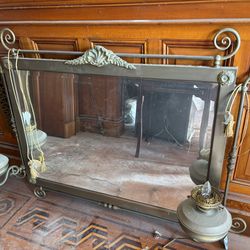 Vintage Mirror With Lamps