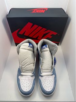 Jordan 1 High Hyper Royal Smoke Grey