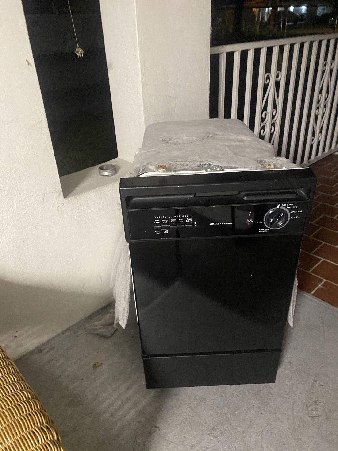 Dishwasher For Sale