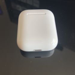 Apple AirPods Case