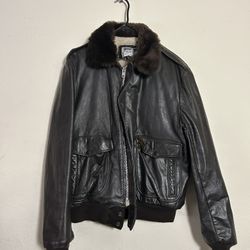 VTG 1960’s/70s SADDLE MADE IN USA SHERPA LINING BLACK LEATHER JACKET SIZE 46 XL