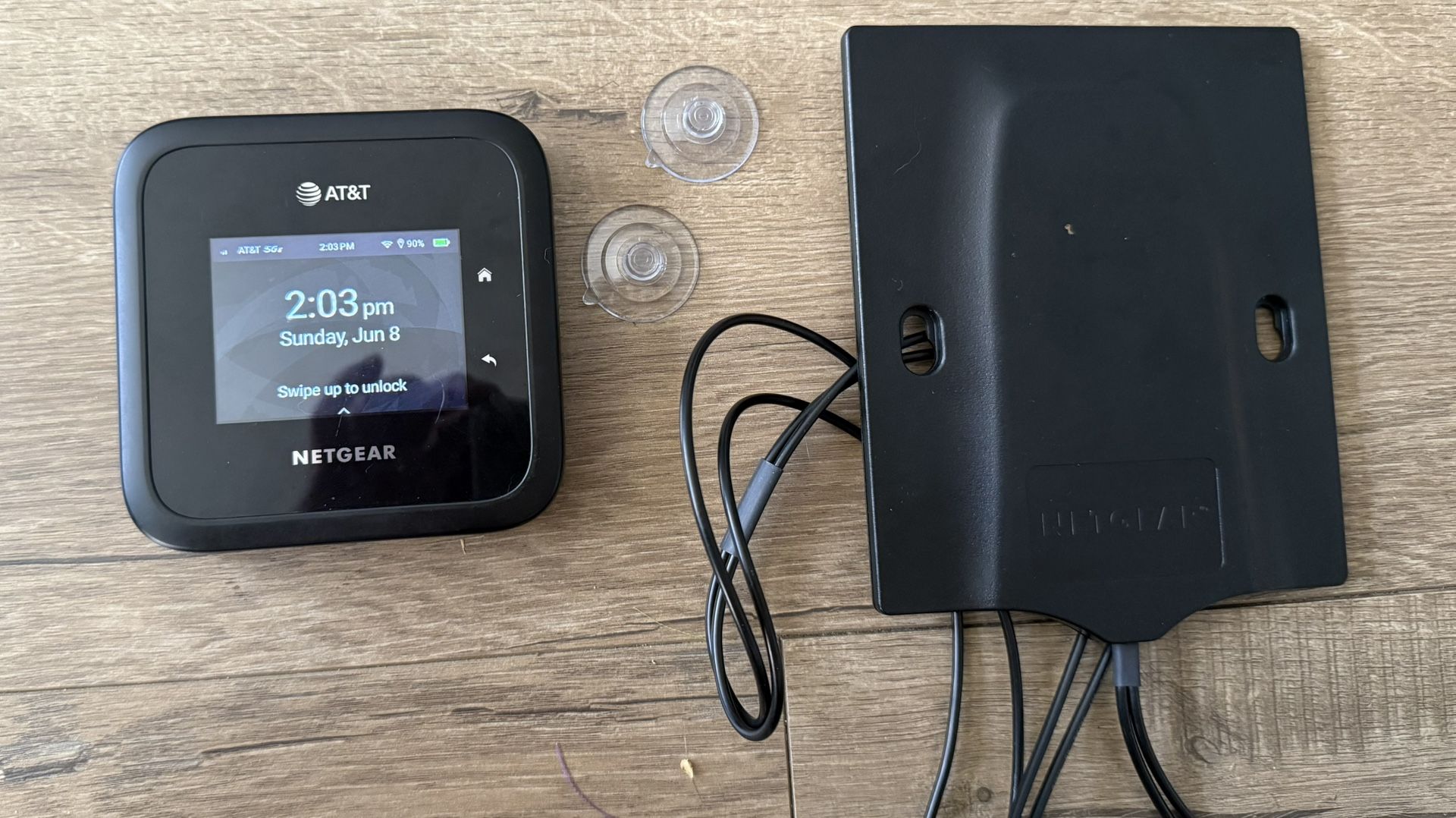 Netgear Nighthawk M6 Pro W/Antenna