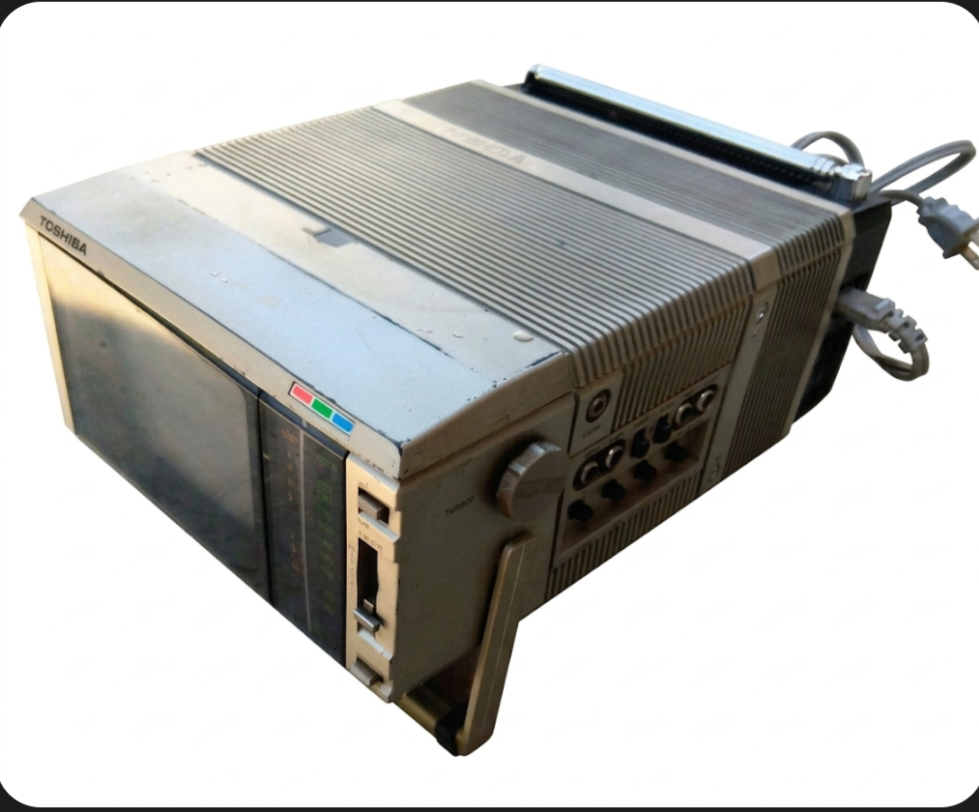 TOSHIBA フラッシュガン　激レア　昭和42年 TOSHIBA Portable/Auto Color TV #CA045 Works 12v/AC/Batt RARE 1982