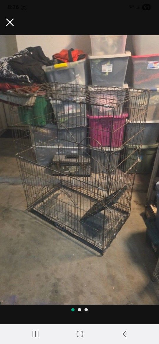 Nice Big Bird Cage
