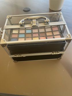 Make up box
