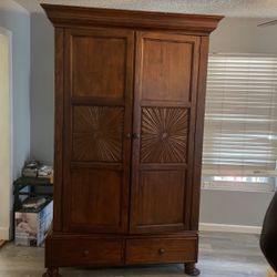 Bed Armoire 