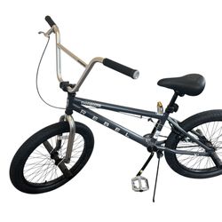 Bike-Mongoose Rebel 🚲   - As Is. $150