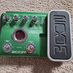 Zoom A2.1U Acoustic Effects Processor