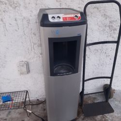 Cintas Waterbreak Cooler And Heater. Water Dispenser. 