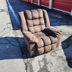 Recliner Chair