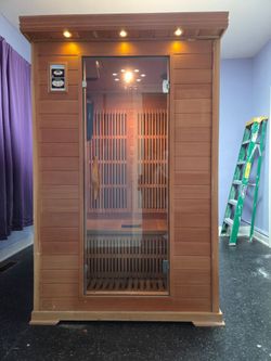 Sauna Indoor Infrared Sauna Cedar Wood  with lights & Audio system and TV (2-3 persons)
