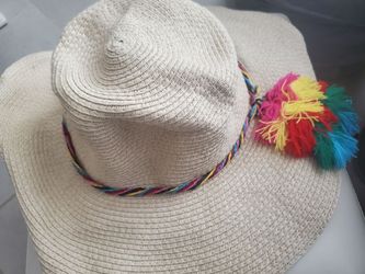 Bohemian Straw Sun Hat with Colorful Tassels & Pom-Poms NEW