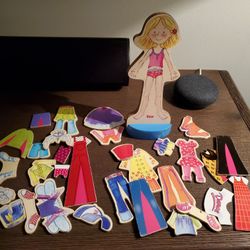 Magnetic Dress Up Doll W Clothes