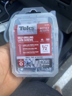 Screws For Metal And Wood  1/2 In 