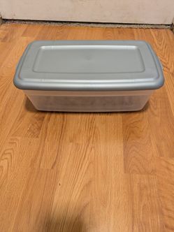 7 Plastic Containers 