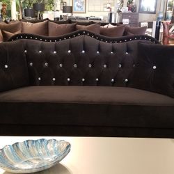 Brand New 98" Black Or Blue Modern Tufted Velvet Sofa With Faux Crystals