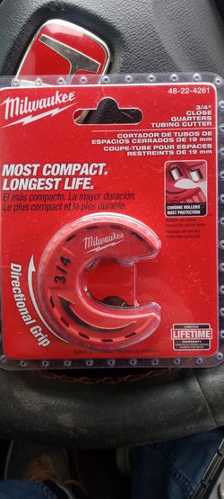 "NEW" Milwaukee 3/4" Close Quarters Tubing Cutter