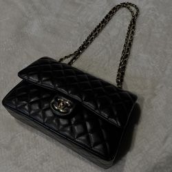 CHANEL PURSE