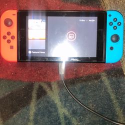 Nintendo Switch 