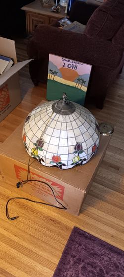 Hanging Stained Glass Lamp