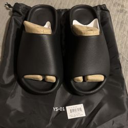 Kanye West Yeezy Slides Black New Size 4 Mens 5.5 Womens Not Adidas