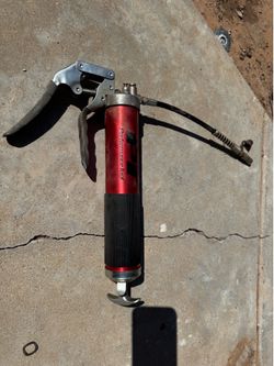 Grease gun