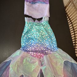 Girls Costumes