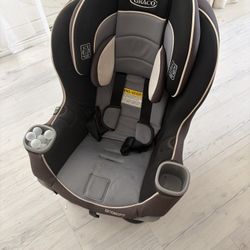 Graco Baby Carseat for 1-10 Years Kids