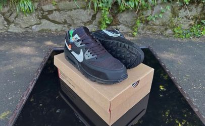 Off white air maxes