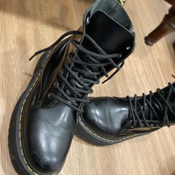 AirWait Boots