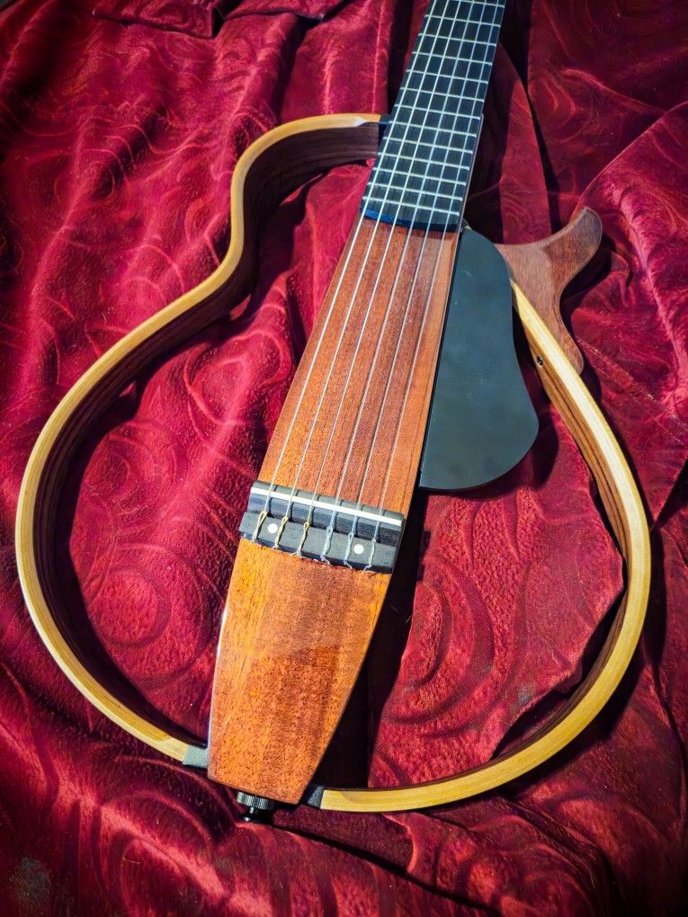 Yamaha SLG200NW Silent Nylon String Wide Neck Guitar Natural