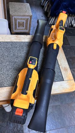 2 Leaf blowers battery powered never used 600 CFM