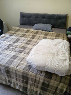 Mattress, Frame/Box Spring, Blankets, Pillow, Sheets
