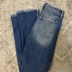 Buckle Jeans - Mom Fit