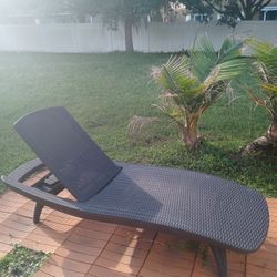 Chaise Llounge Out Chair