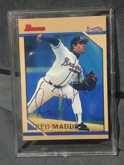 Greg Maddox (Hof) signed baseball card